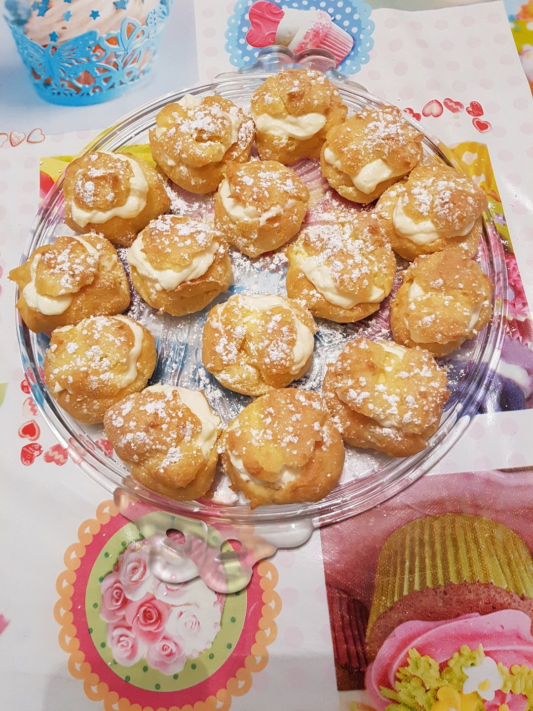 Les Choux à La Crème